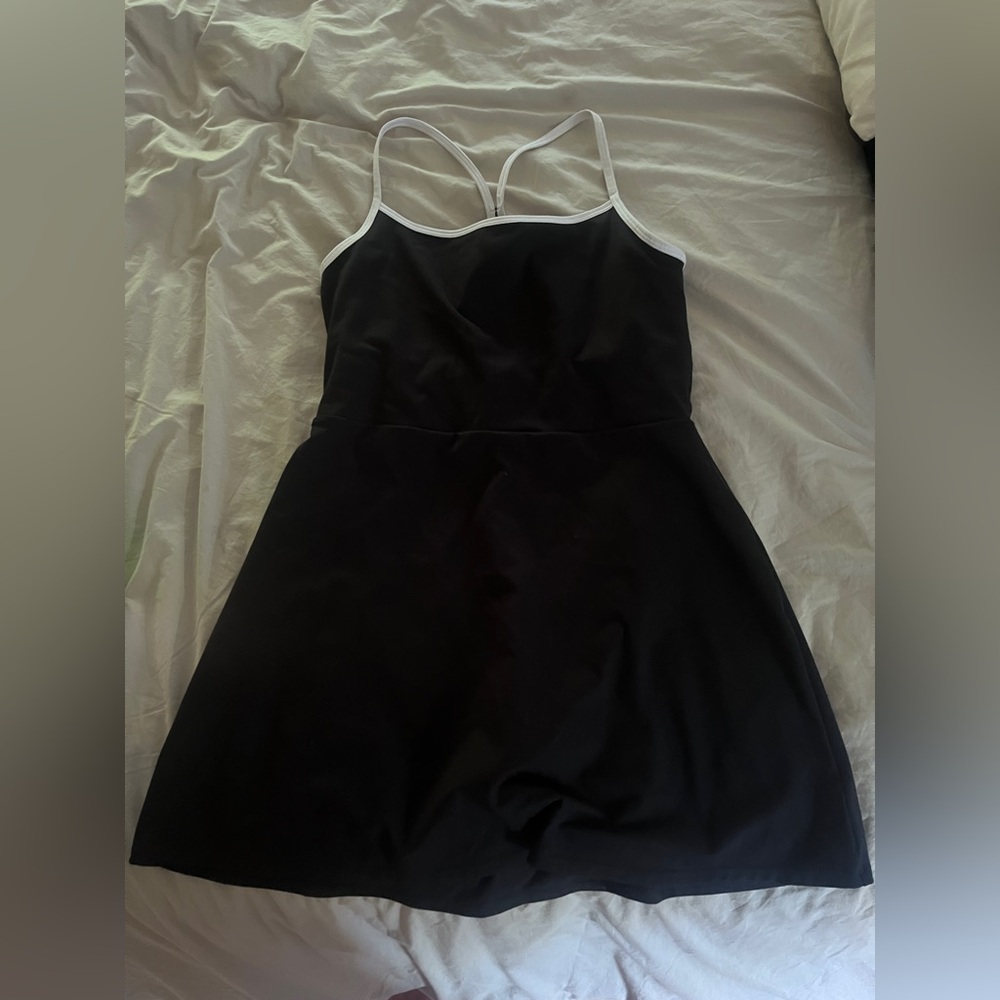 Gap athleisure dress size Large